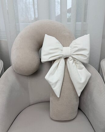 Świąteczna laska beżowa z kokardą, Caramella