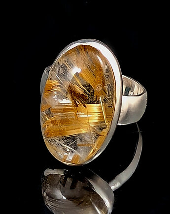 Pierścionek złociste igiełki w kwarcu, Pracownia Neores