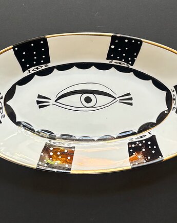 Patrzeć oko, arent plates