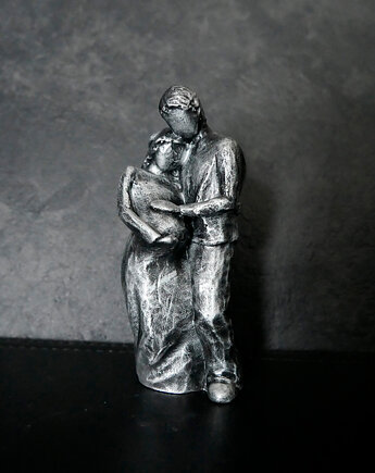 Rzeźba z gipsu, Rodzina, srebrna, wys. 10,3 cm, JBJart Justyna Jaszke