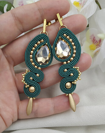 Długie szmaragdowe ciemnozielone butelkowe złote kolczyki soutache, Soutacheria