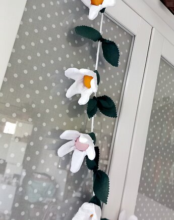 GIRLANDA zawieszka do pokoju dziecka KWIATY STOKROTKI wyprawka, Atelier Liliputki