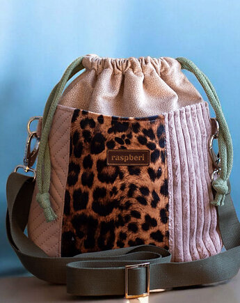 Patchworkowa listonoszka z kominem panterka, raspberi