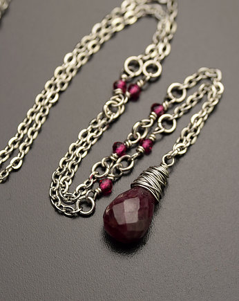Delikatny naszyjnik kropla rubin wire wrapping, Agata Rozanska