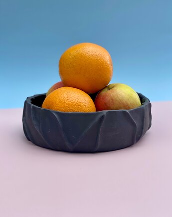Ręcznie robiona ceramiczna czarna misa, Mila Handmade Ceramics