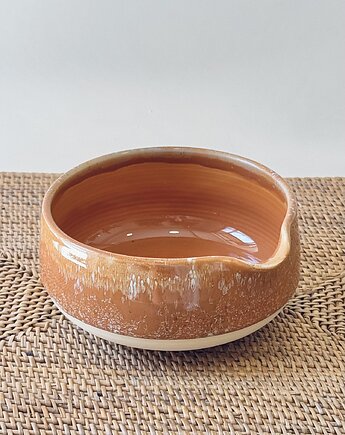 Miska do Matcha z dzióbkiem - solony karmel, Koło i Piec