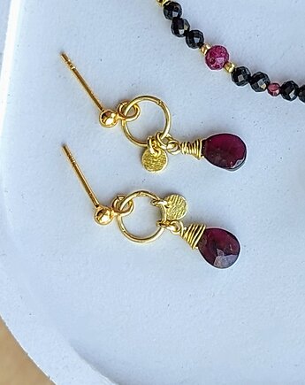 Kolczyki pozłacane z granatem, Studio Gazela