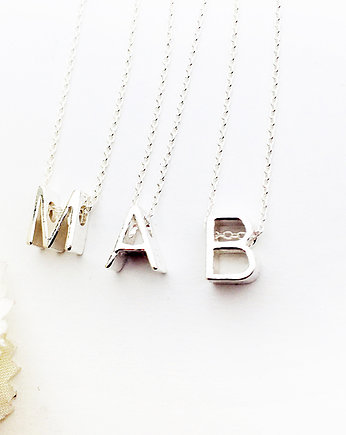 Naszyjnik z literką,  monogram inicjał  literka do wyboru, Anemon Atelier