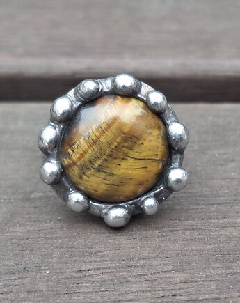 Tygrysi - pierścionek regulowany, po drugiej stronie lustra