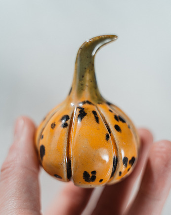 Ceramiczna figurka DYNIA, rękoczyny