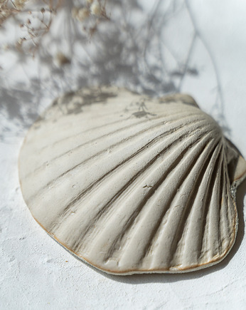 Talerzyk na drobiazgi COQUILLE, rękoczyny