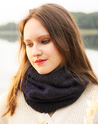 Cienki granatowy szalik typu komin z wełny alpaki, Holy Alpaca Knit