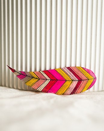 Broszka piórko Neapol, Pintura