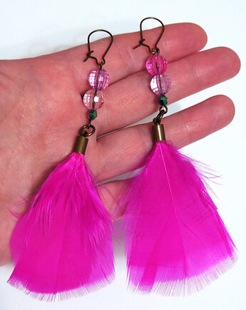 Pióra amarant i koraliki - kolczyki wiszące, yenoo