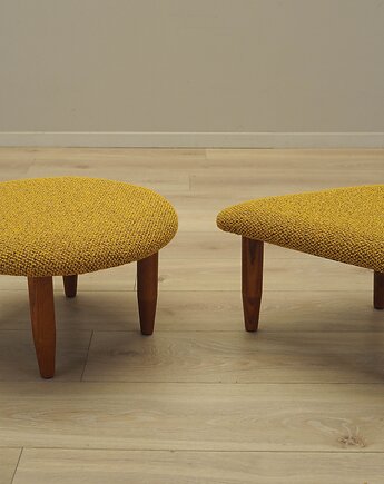 Komplet dwóch podnóżków musztardowych, lata 90, produkcja: Dania, Przetwory design