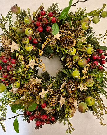 Wianek z dzika różą, Avantgarden