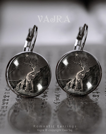 Vajra, dark silver, Ewa Saj Fotografie