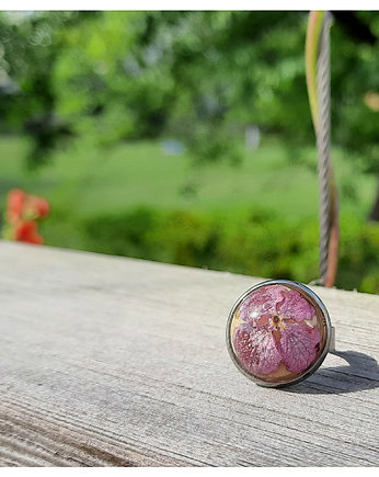 Mały pierścionek z różowymi kwiatami, Figa handmade accessories