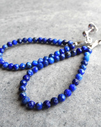 Lapis lazuli w srebrze, Lahovska