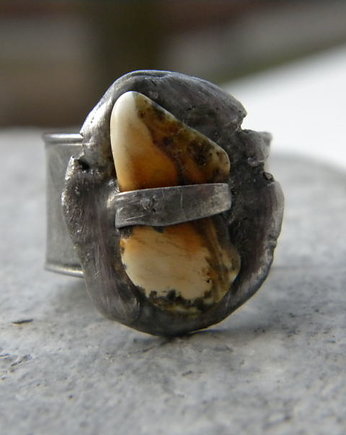 Roman Ancient Ring ;) bursztyn mleczny, Beata Trotter