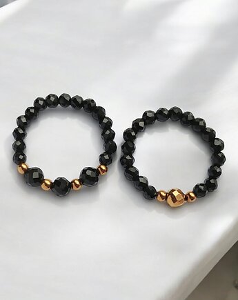 Zestaw pierścionków : onyks, złoty hematyt, kaktusia