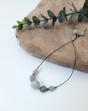 Minimalistyczna bransoletka z kamieni, Modish