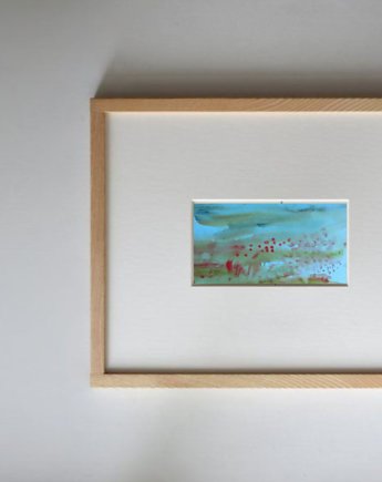 Akwarela Pejzaż maki oryginalny obraz niebieski papier 10,5x22 cm, Kwitnace
