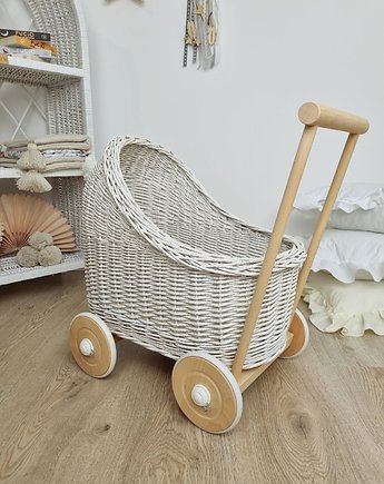 Wiklinowy wózek dla lalek biały BROKATOWY pchacz na drewnianych kółkach, WikliBox
