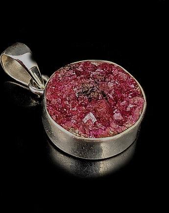 Purpurowy kobaltokalcyt, Pracownia Neores