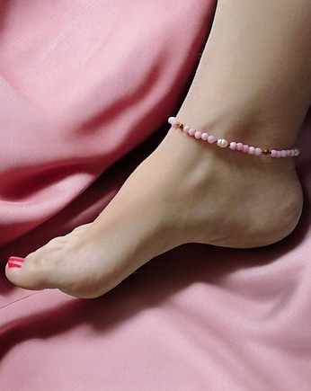 NA NOGĘ : perły, agat matowy różowy, hematyt, kaktusia