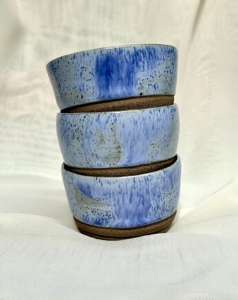 Czarka ceramiczna błękitno-szara, szkliwiona.art