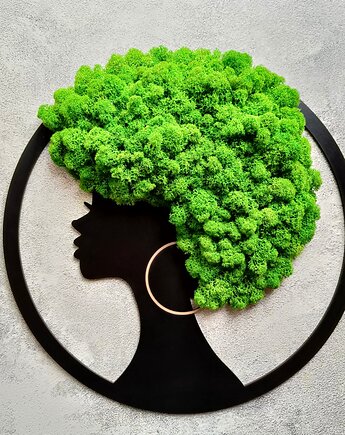Kobieta z afro, greenowacja