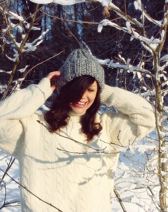 Szara czapka handmade beanie  z wełną, Mademoiselle Patrini