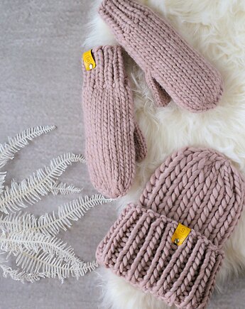Wełniana czapka i rękawiczki z wełny i alpaki WOOLY pudrowy róż, sploteka