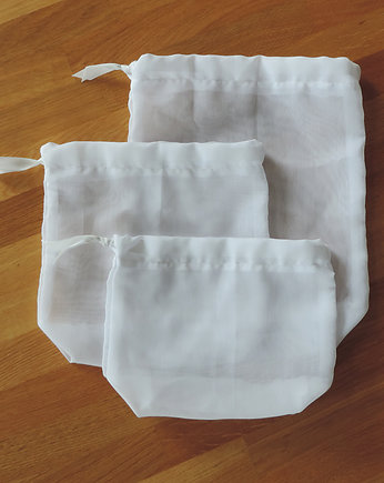 Zestaw woreczków z firanki (zero waste), Pracownia Użyteczności