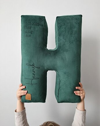 Poduszka metryczka litera, literka velvetowa, inicjały - kolor do wyboru, Mama Otula