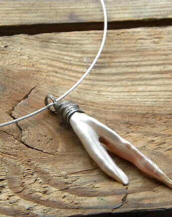 Dwuząb - naszyjnik - pojedynczy akcent, Beata Trotter