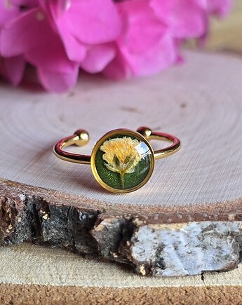 Pierścionek złoty żółty kwiat prawdziwy żywica dziewczęcy gipsówka, zkwiatem