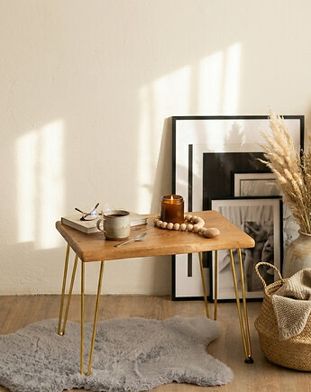 Dębowy stolik kawowy "Golden Oak", Ohwood manufaktura