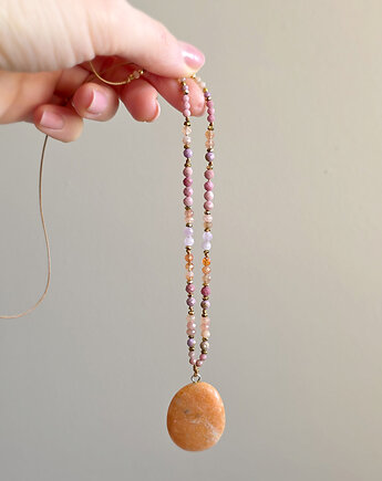 Naszyjnik kalcyt, fosfosyderyt, kamień słoneczny, rodonit, kunzyt, Magneska