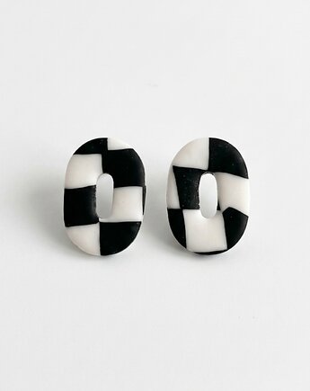 Kolczyki Szachownica, Estela