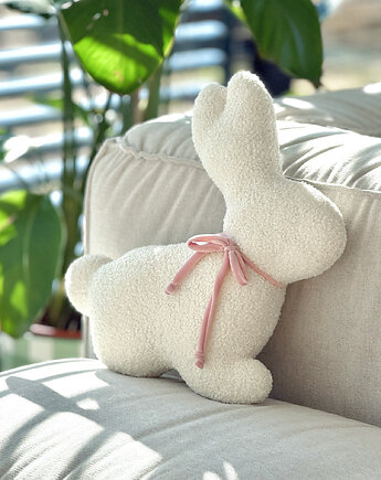 Poduszka zajączek zając boucle off white, SPARROW