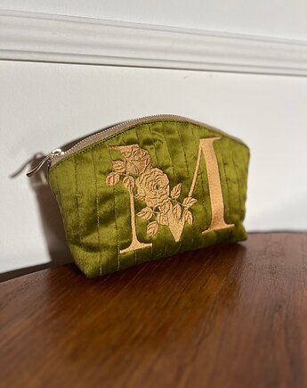 Pikowana kosmetyczka z monogramem, RUDNIK