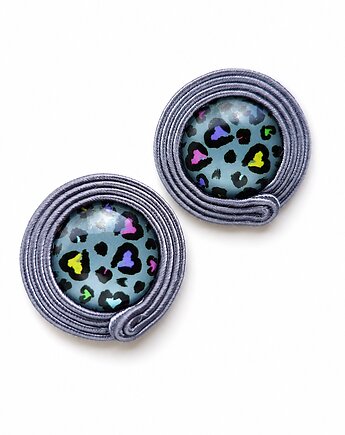 Szara Pantera -kolczyki sutasz z motywem panterki, Mró Soutache
