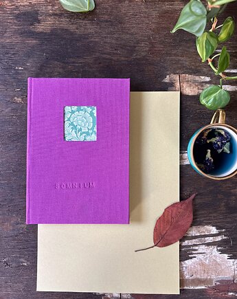 Notes Somnium (fiolet), Pracownia Szeptem