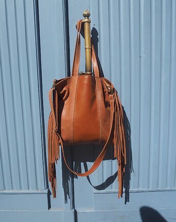 Ruda skórzana torba z frędzlami, Łagoda