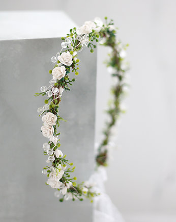 Delikatny kwiatowy wianek z kryształkami, Lola White