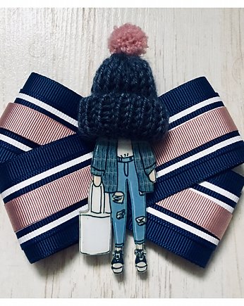 Brosza  z Lalką NEW Limited edition, Pudrowy Różowy