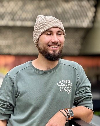Beżowa czapka ściągaczowa, Knit to Fit