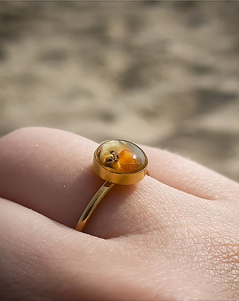 Mikro pierścionek z bursztynem, Figa handmade accessories